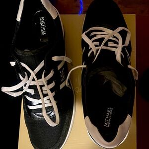 Michael Kors Mabel Trainer